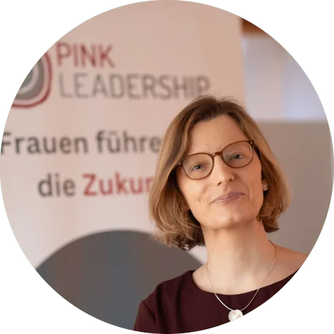 Nina Kaienburg